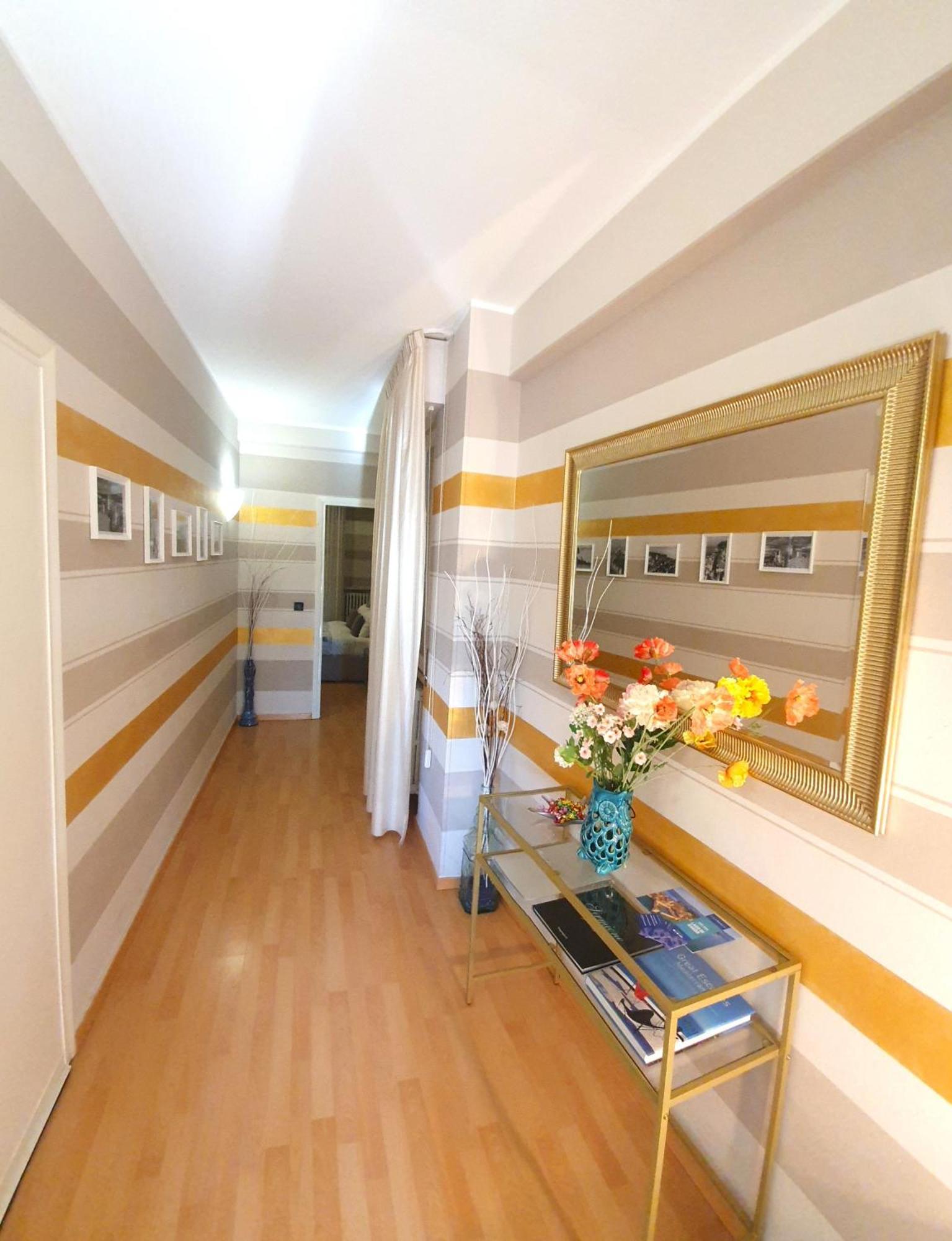 Sirmione4U - Domus By The Castle Apartment ภายนอก รูปภาพ