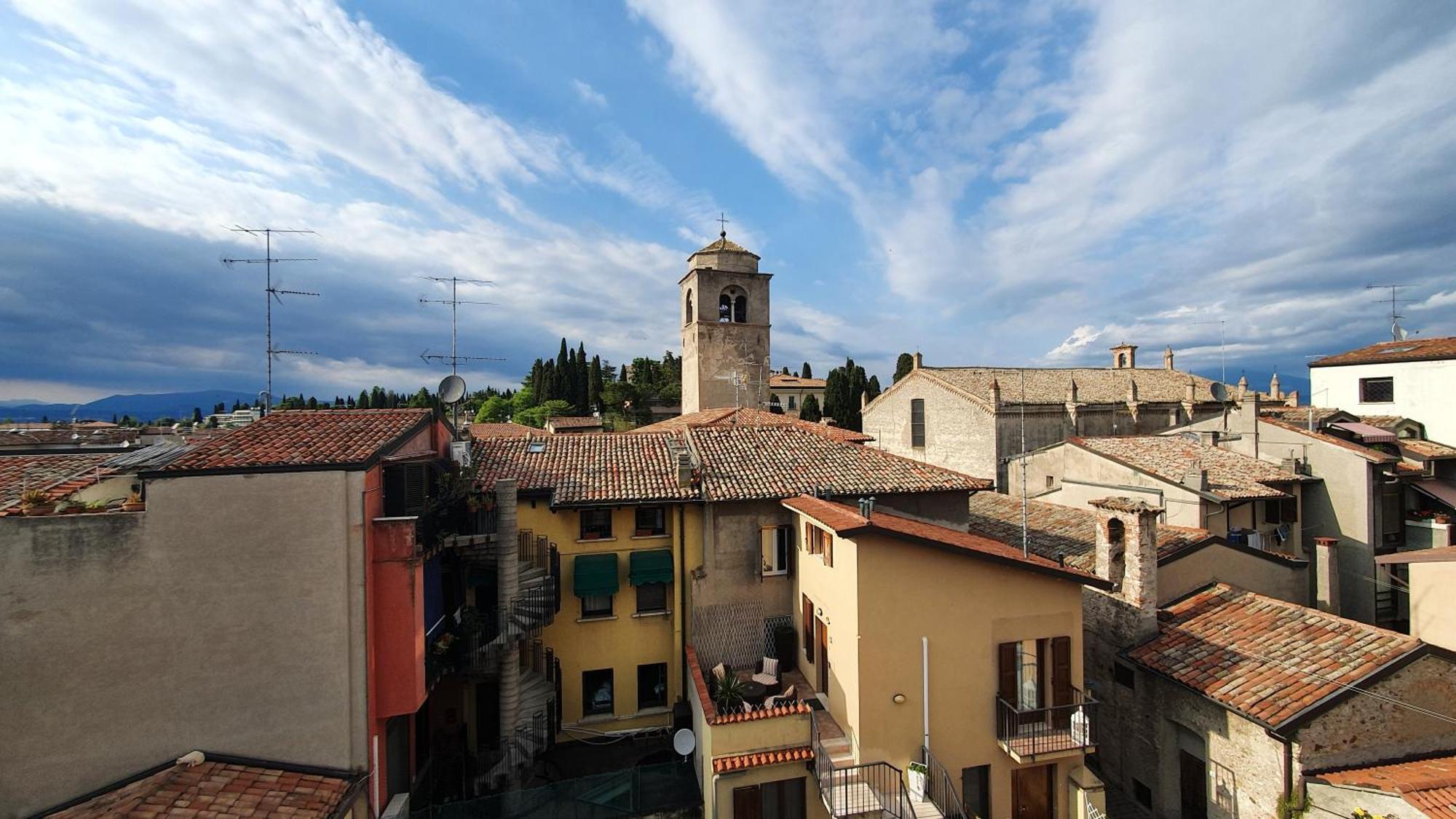 Sirmione4U - Domus By The Castle Apartment ภายนอก รูปภาพ